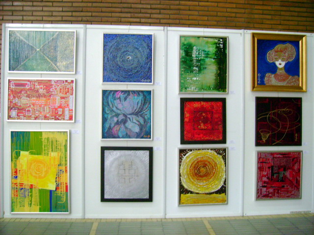 Imagini din Expozitia ART-SCIENCE PAINTING EXHIBITION LUMINITA FEODOROFF ISDEIV 2008 - 4