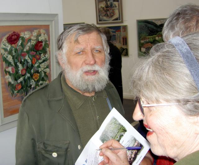 ION GRIGORE - la vernisajul expozitiei artistei plastice SIMONA VASILIU CHINTILA - Orizont aprilie 2007 