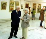 TEODOR RADUCAN impreuna cu pictorita Letitia Oprisan la Expozitia Ion Popescu Negreni de la Centrul Militar National sept. 2008