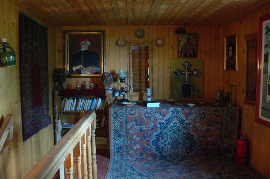 Interior din Casa-muzeu "Gunka si Spiru Vergulescu" din Slatina